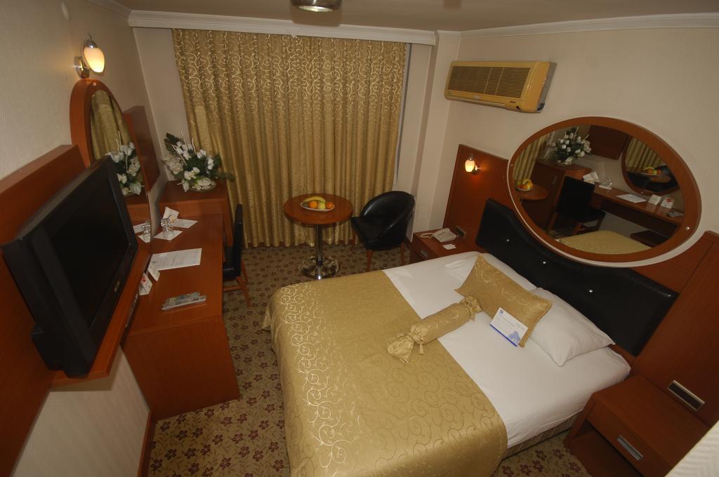 Inci Hotel Adana Exterior foto